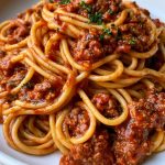 One Pot Spaghetti with Meat Sauce